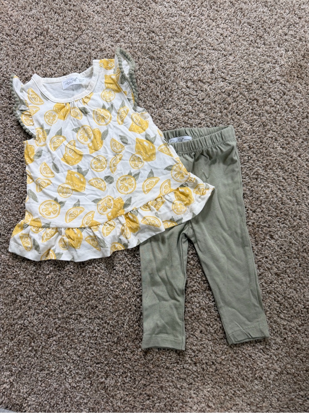 Rene Rofe Yellow Lemon Print Top with Olive Green Leggings